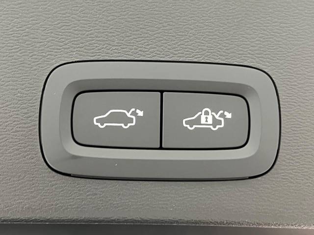 ボルボ Ｖ６０ アルティメット Ｂ４ 20Km (大阪府)[445]の中古車詳細