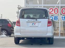 ラクティス Ｘ ＨＩＤセレクションⅡの中古車画像