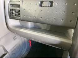 キューブ １５Ｍ カガヤキエディションの中古車画像