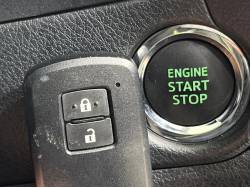 オーリス １５０Ｘの中古車画像