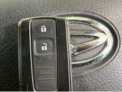 ソニカ Ｒの中古車画像