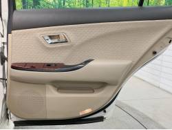 クラウン ３．０ロイヤルサルーンｉ－Ｆｏｕｒ アニバーサリーエディションの中古車画像