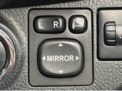 ヴィッツ ジュエラの中古車画像