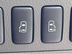 アルファードＶ ＭＺの中古車画像