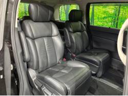 エルグランド ライダー ブラックライン 黒本革シートの中古車画像