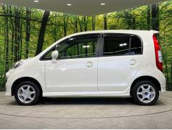 ライフ Ｄの中古車画像