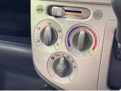 ライフ Ｄの中古車画像