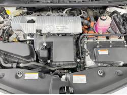 プリウスα Ｓツーリングセレクション・ＧＲスポーツの中古車画像