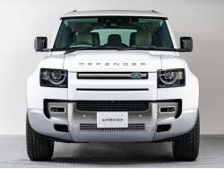 ディフェンダー １３０ＳＥ Ｄ３００ エアサスペンション装着車の中古車画像