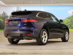 Ｆペイス ピュアの中古車画像