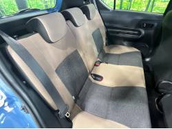 アクア Ｓ グランパーの中古車画像