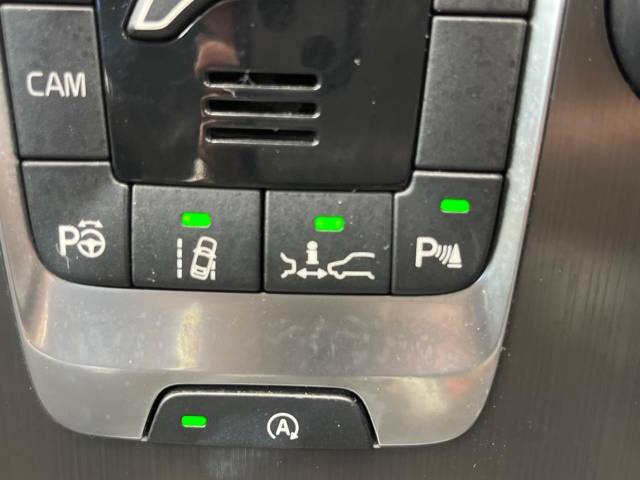 ボルボ Ｖ４０ Ｔ４ ＳＥ 6.9万Km (大阪府)[028]の中古車詳細