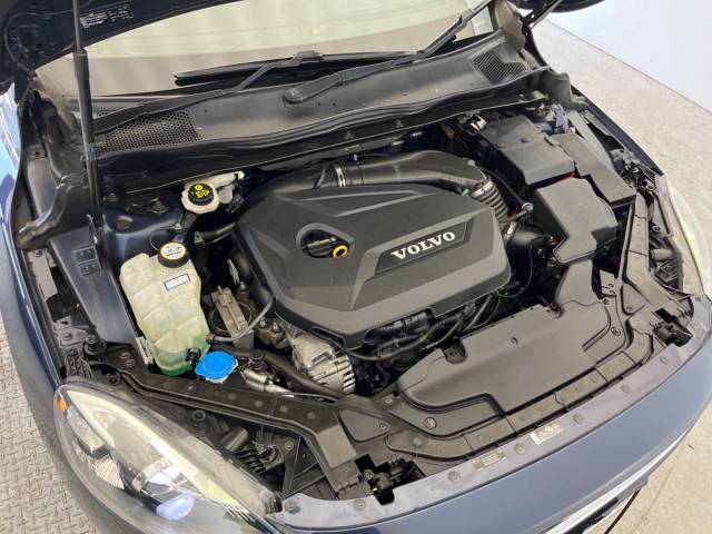 ボルボ Ｖ４０ Ｔ４ ＳＥ 6.9万Km (大阪府)[028]の中古車詳細