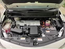 プリウスα Ｇの中古車画像