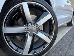 Ａ１スポーツバック アーバンスタイルリミテッドの中古車画像