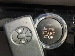 カローラルミオン ５０周年記念特別仕様車 １．８Ｓ オン ビーの中古車画像