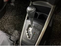 カローラフィールダー ハイブリッドの中古車画像