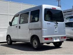 ピクシスバン デラックスの中古車画像