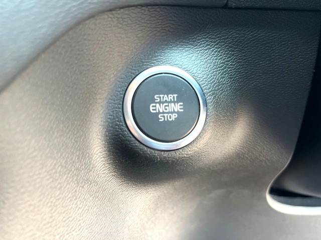 ボルボ ＸＣ４０ Ｂ４ ＡＷＤ モメンタム 0.5万Km (大分県)[104]の中古車詳細