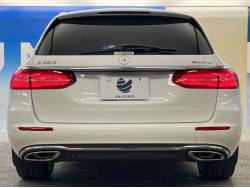 Ｅクラスステーションワゴン Ｅ２００ ４マチック ステーションワゴン アバンギャルドの中古車画像