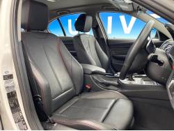 ３シリーズ ３２０ｉ ｘＤｒｉｖｅ スポーツの中古車画像