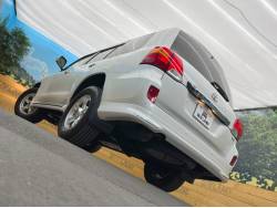 ランドクルーザー ＡＸの中古車画像