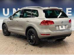 トゥアレグ ハイブリッドの中古車画像