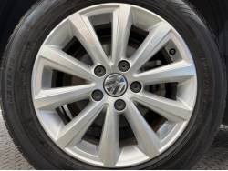 ゴルフトゥーラン ＴＳＩ ハイラインの中古車画像