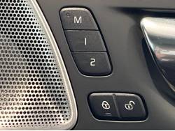 ＸＣ６０ リチャージ プラグインハイブリッド Ｔ８ ＡＷＤ インスクリプションの中古車画像