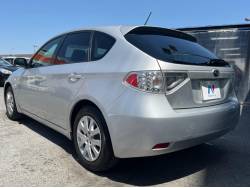 インプレッサ １．５ｉの中古車画像