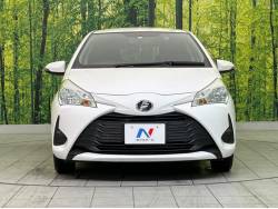 ヴィッツ Ｆの中古車画像