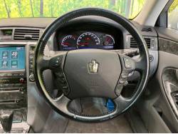 クラウン ロイヤルサルーンｉ－Ｆｏｕｒの中古車画像