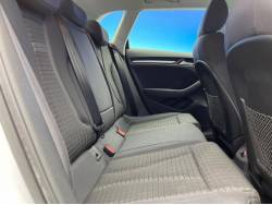 Ａ３ スポーツバック１．４ＴＦＳＩシリンダーオンデマンドの中古車画像