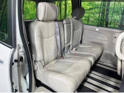 ランディ ２．０Ｇの中古車画像