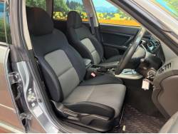 レガシィツーリングワゴン ２．０ｉの中古車画像