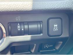 インプレッサスポーツ ２．０ｉの中古車画像