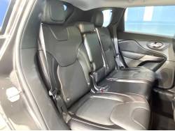 ジープ・チェロキー リミテッドの中古車画像