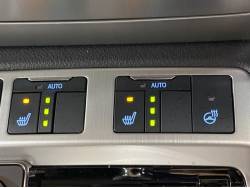 ランドクルーザー ＡＸ Ｇセレクションの中古車画像