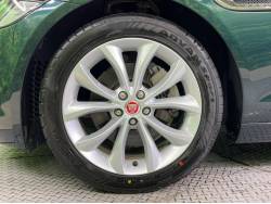 ＸＦ ＸＦ ピュアの中古車画像