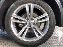 ティグアン ＴＳＩ Ｒラインの中古車画像