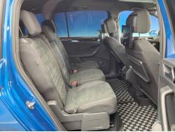 ゴルフトゥーラン ＴＳＩ Ｒラインの中古車画像