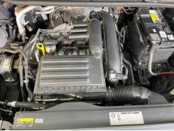 ゴルフトゥーラン ＴＳＩ Ｒラインの中古車画像