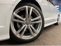 Ａ３セダン １．４ＴＦＳＩシリンダーオンデマンド Ｓラインパッケージの中古車画像