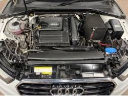 Ａ３セダン １．４ＴＦＳＩシリンダーオンデマンド Ｓラインパッケージの中古車画像