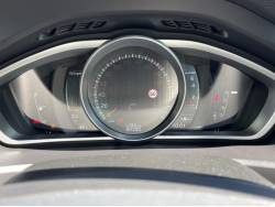 Ｖ４０ Ｔ３ アニバーサリーエディションの中古車画像