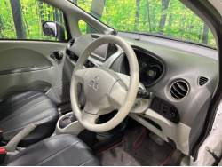 アイ リミテッドの中古車画像