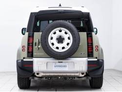 ディフェンダー ９０Ｓ Ｐ３００ エアサスペンション装着車の中古車画像