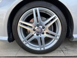 Ｅクラスステーションワゴン Ｅ３５０ ブルーテック ステーションワゴン アバンギャルドの中古車画像