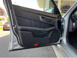 Ｅクラスステーションワゴン Ｅ３５０ ブルーテック ステーションワゴン アバンギャルドの中古車画像