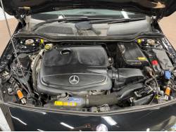 Ａクラス Ａ２５０ シュポルト エディションナイトの中古車画像